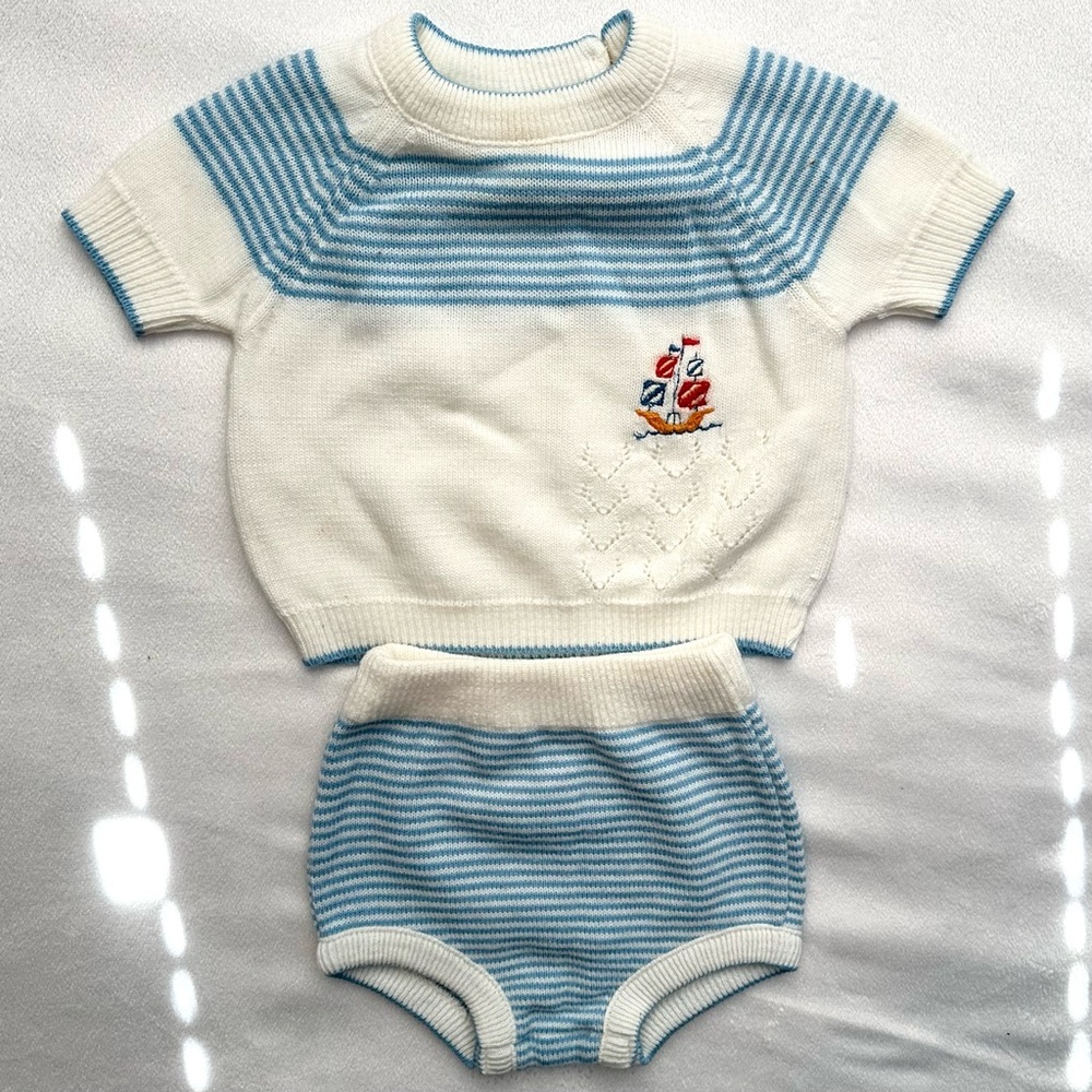 Vintage Miniatures in Fashion 2pc Set Baby Boy Knit Ship Outfit 0-3M Blue Ivory